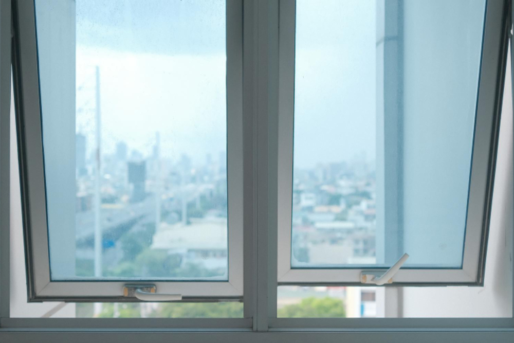 Madison Awning Windows